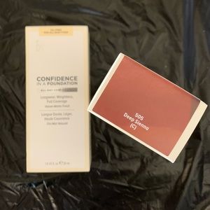 NIB It Confidence in a Foundation #505 Deep Sienna
